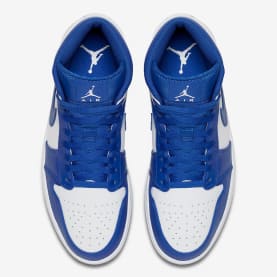 De Air Jordan 1 Mid Hype Royal Komt Eraan