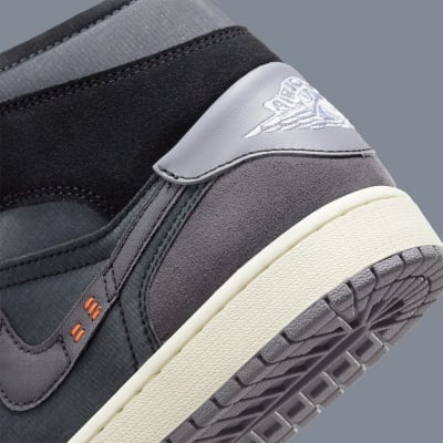 Air Jordan 1 Mid Inside Out Foto 8