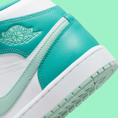 Air Jordan 1 Mid Marine Green Foto 8