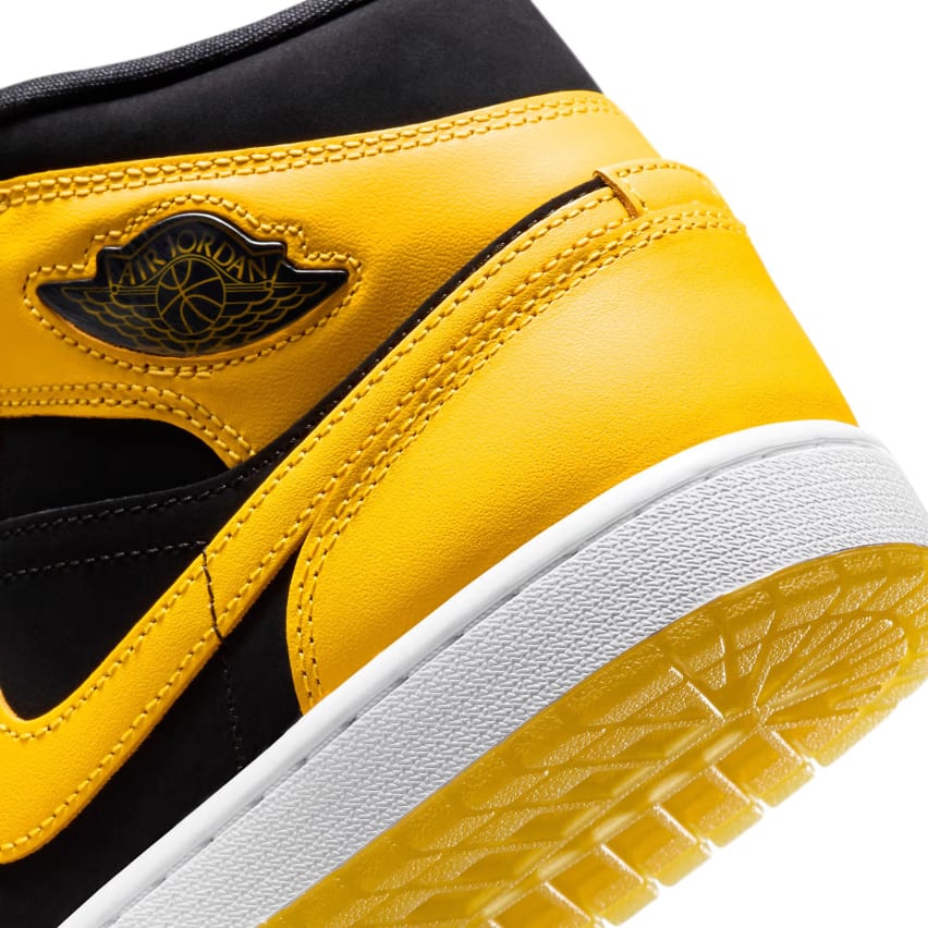 Air Jordan 1 Mid New Love 2025 Foto 5