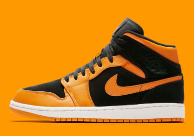 Shattered Backboard Vibes Met De Air Jordan 1 Mid "Orange Peel"