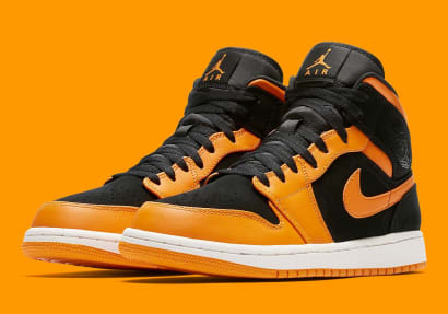 Shattered Backboard Vibes Met De Air Jordan 1 Mid "Orange Peel"