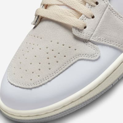 Air Jordan 1 Mid SE Craft Inside Out Foto 1