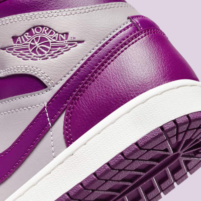 Air Jordan 1 Mid WMNS Magenta Foto 7