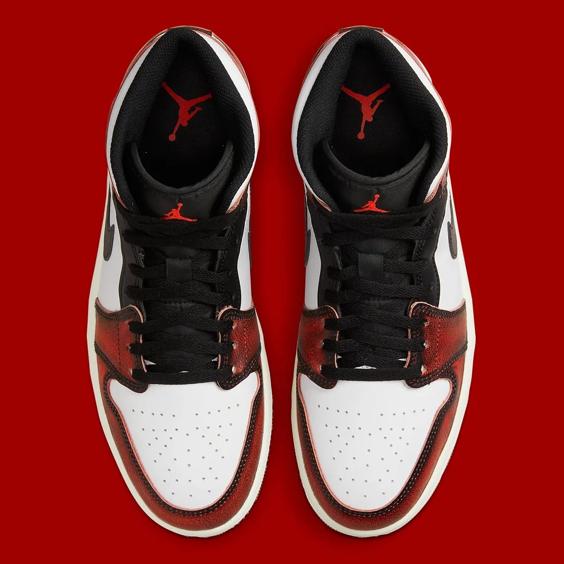 Air Jordan 1 Mid Wear Away Foto 4