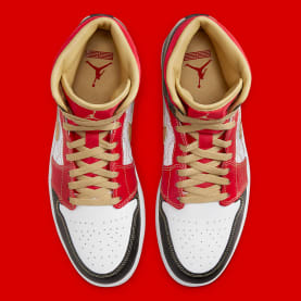 Air Jordan 1 Mid XQ Foto 4