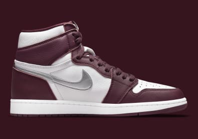 Air Jordan 1 Retro High OG Bordeaux Foto 3