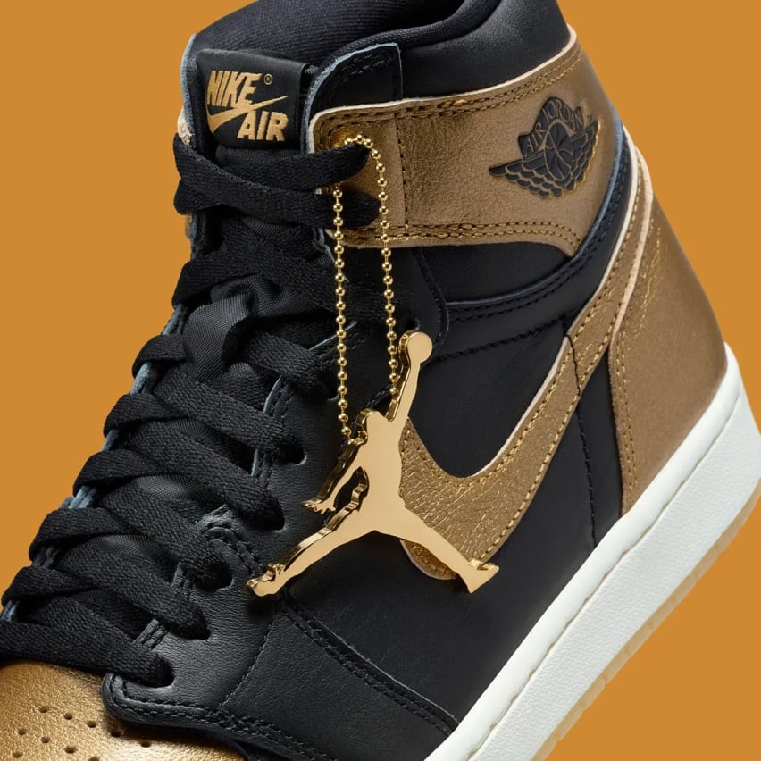 Air Jordan 1 Retro High OG Metallic Gold Foto 8