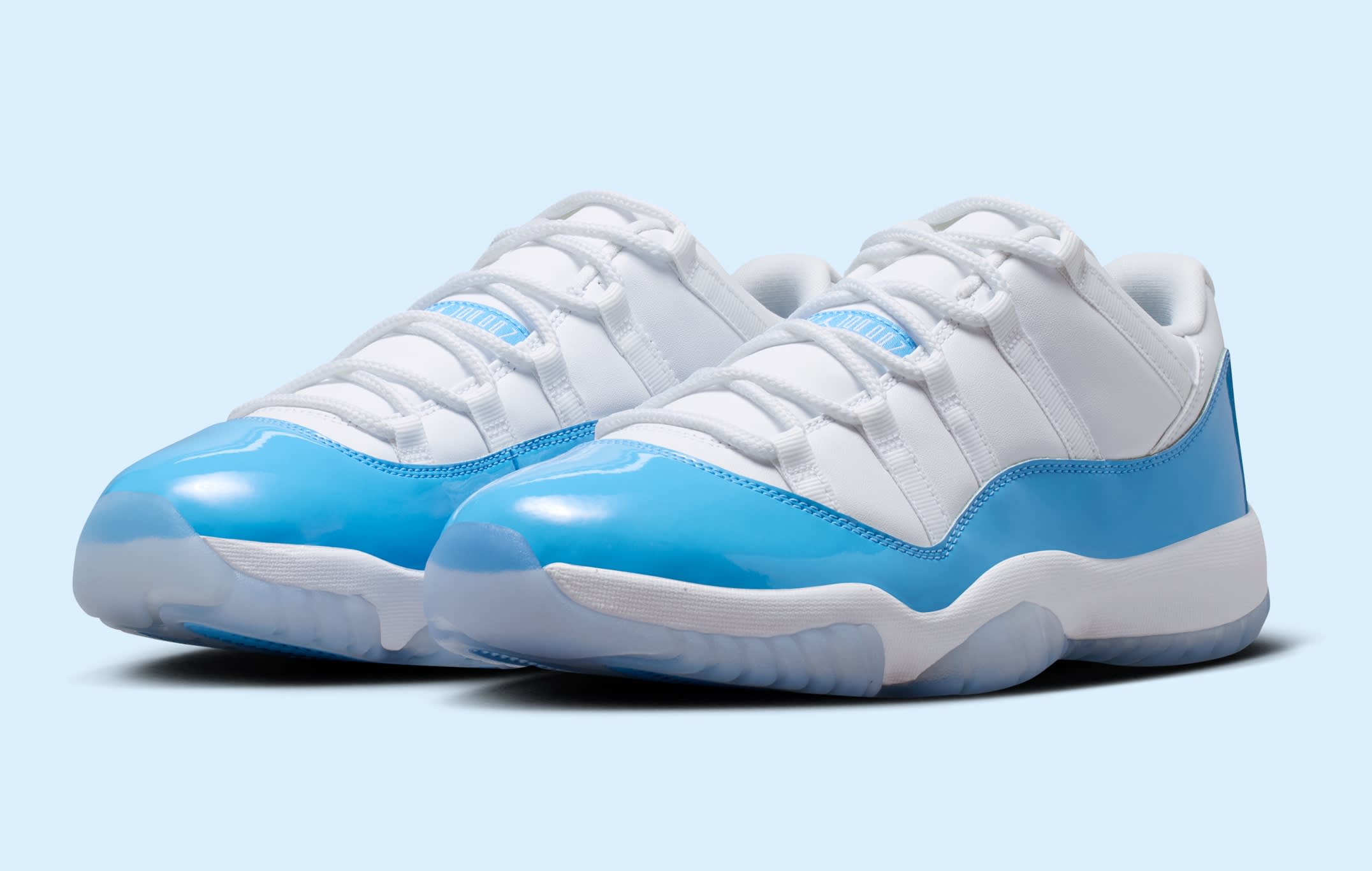 Air Jordan 11 Retro Low University Blue