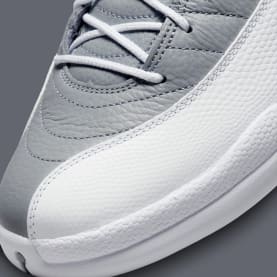 Air Jordan 12 Stealth Foto 8