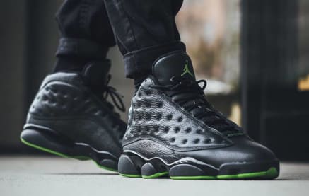 Release Alert Morgen dropt de Air Jordan 13 Altitude Sneaker Squad