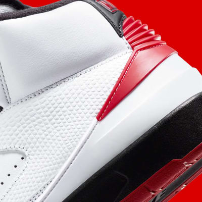 Air Jordan 2 Retro Chicago Foto 8