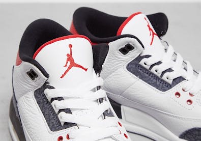 Augustus is de maand waarin de Air Jordan 3 Retro Denim SE "Fire Red" zal gaan droppen