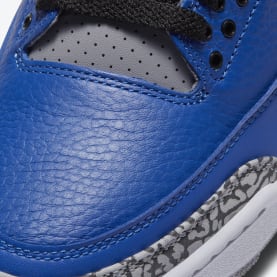 Check nu de officiële foto's van de upcoming Air Jordan 3 "Varsity Royal"