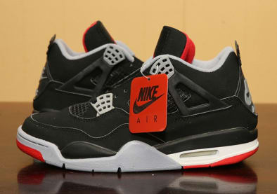 Gaat De Air Jordan 4 "Bred" Droppen In 2019?