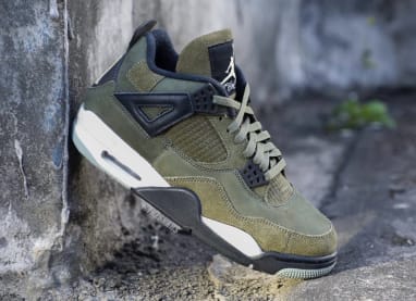 Air Jordan 4 Craft Medium Olive Foto 3