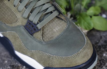 Air Jordan 4 Craft Medium Olive Foto 9