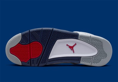 Air Jordan 4 Midnight Navy Foto 6