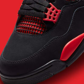 Air Jordan 4 Red Thunder Foto 7