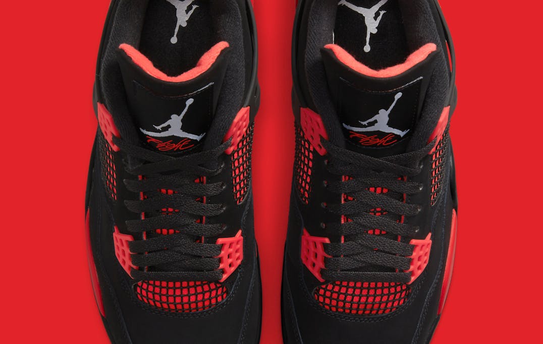 Air Jordan 4 Red Thunder Sneaker Foto 4