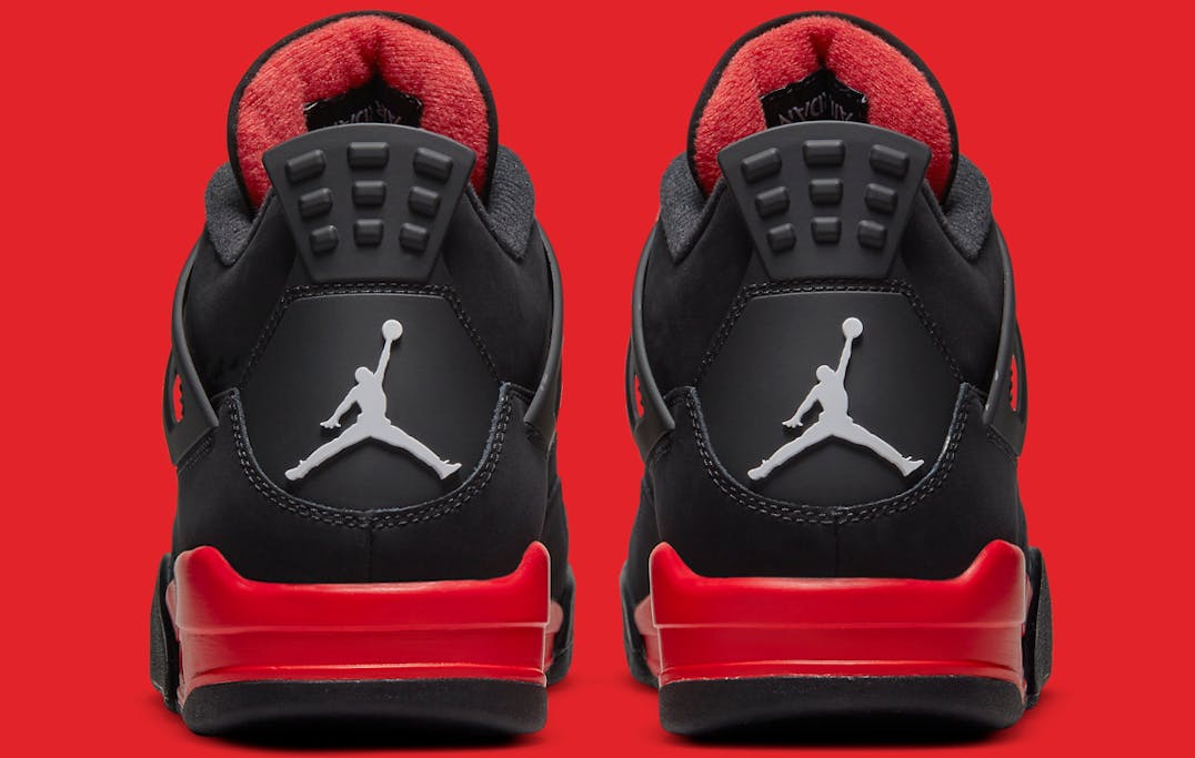 Air Jordan 4 Red Thunder Sneaker Foto 5