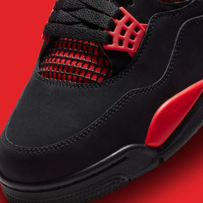 Air Jordan 4 Red Thunder Sneaker Foto 7