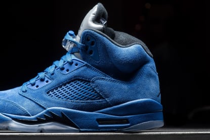 Morgen is de release van de Air Jordan 5 Blue Suede 