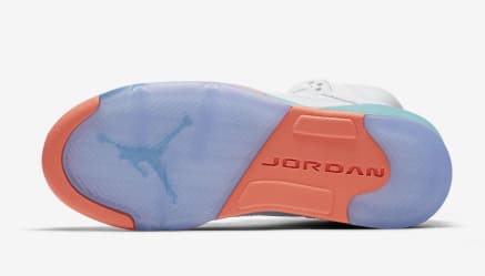 De Air Jordan 5 GS Light Aqua Dropt Dit Weekend