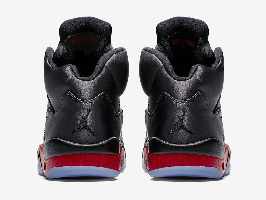 Officiële Foto's Van De Air Jordan 5 Satin Bred