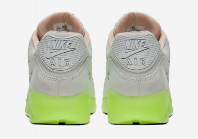 Nike voorziet de Air Max 90 van een prachtige geschubde bovenkant