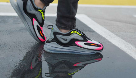 Check het nieuwste Air Max model; de futuristische Nike Air Max Zephyr ‘Photon Dust’