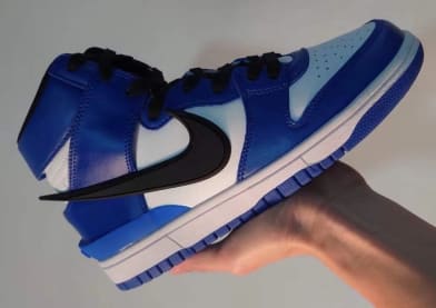 Ambush x Nike Dunk High Deep Royal foto 1