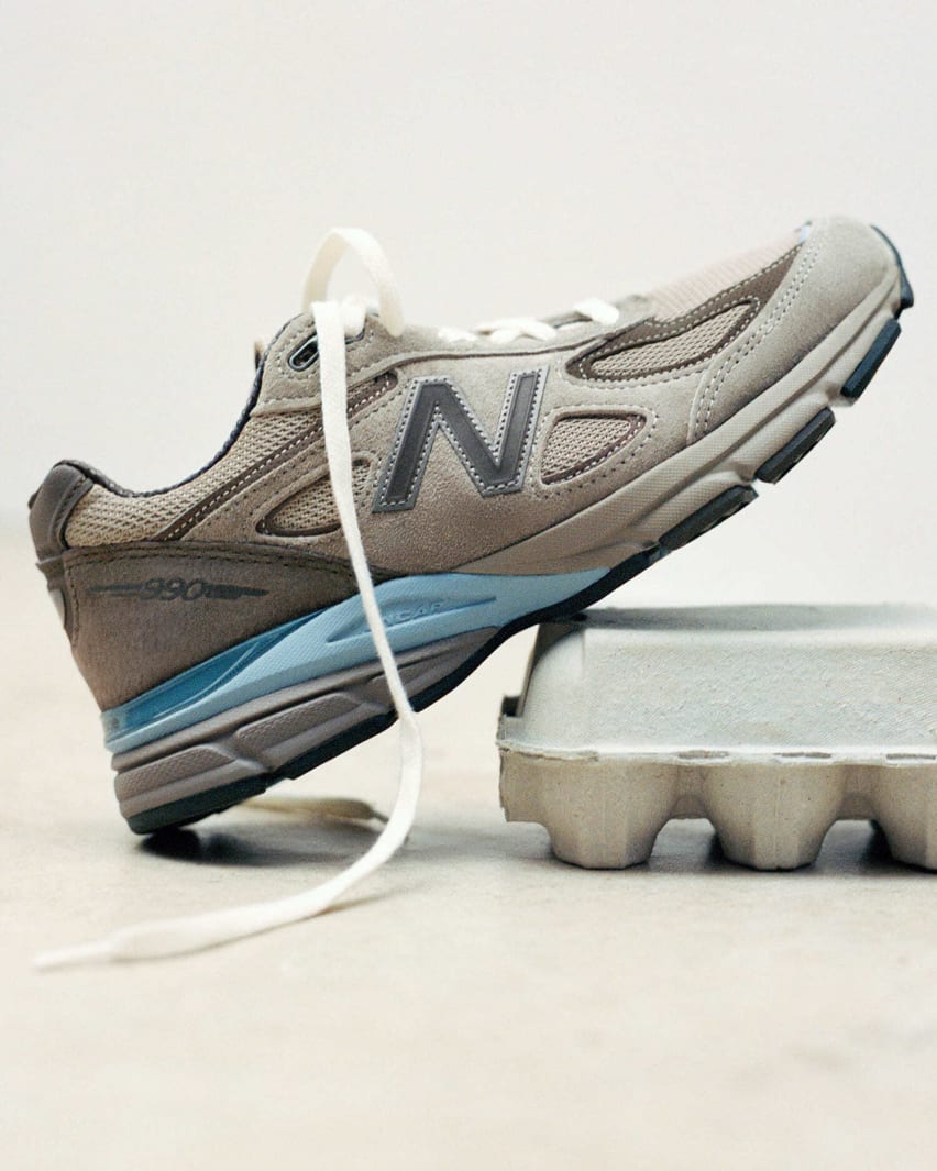 Auralee x New Balance 990v4 Made in USA London Fog en Trooper sneakers foto 13