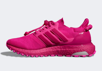 Beyonce Ivy Park x adidas Ultra Boost OG Pink Foto 4