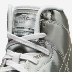 CLOT x Nike Dunk High Metallic Silver Foto 10