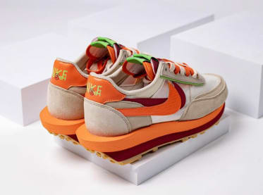 CLOT x sacai x Nike LD Waffle Orange Blaze foto 8