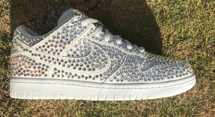 Een overdosis Bling op de upcoming Cactus Plant Flea Market x Nike Dunk Low