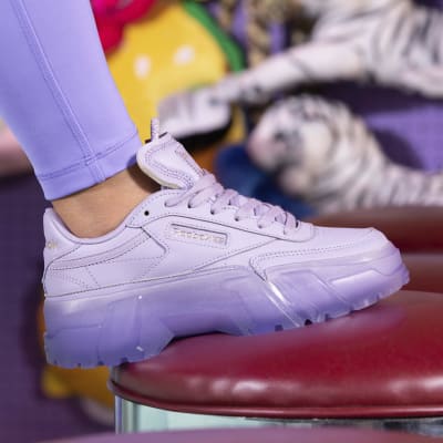 Cardi B x Reebok Summertime Fine Collectie foto 5