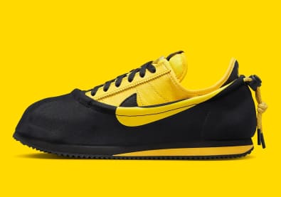 Clot x Nike Cortez Black Varsity Maize Foto 3