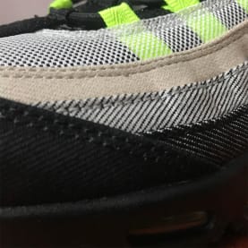 Nike en Denham droppen samen ook een Nike Air Max 95 voorzien van een OG colorway