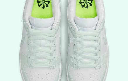 Dunk Low Next Nature Barely Green Foto 4