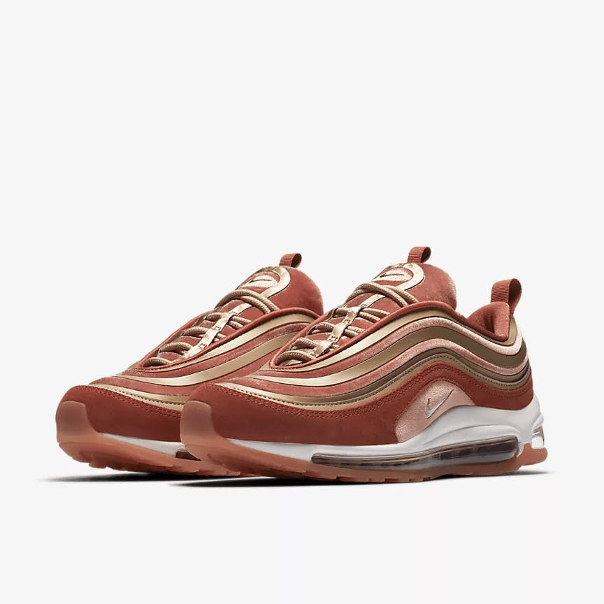 peach color air max 97