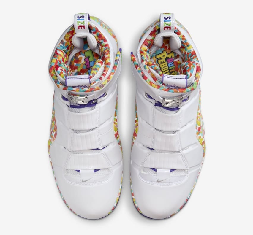 Fruity PEBBLES x Nike Le Bron 4 2024 Foto 3