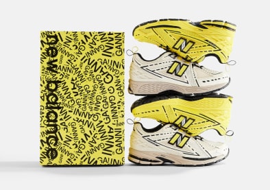 GANNI x New Balance 1906 R Egret en Blazing Yellow