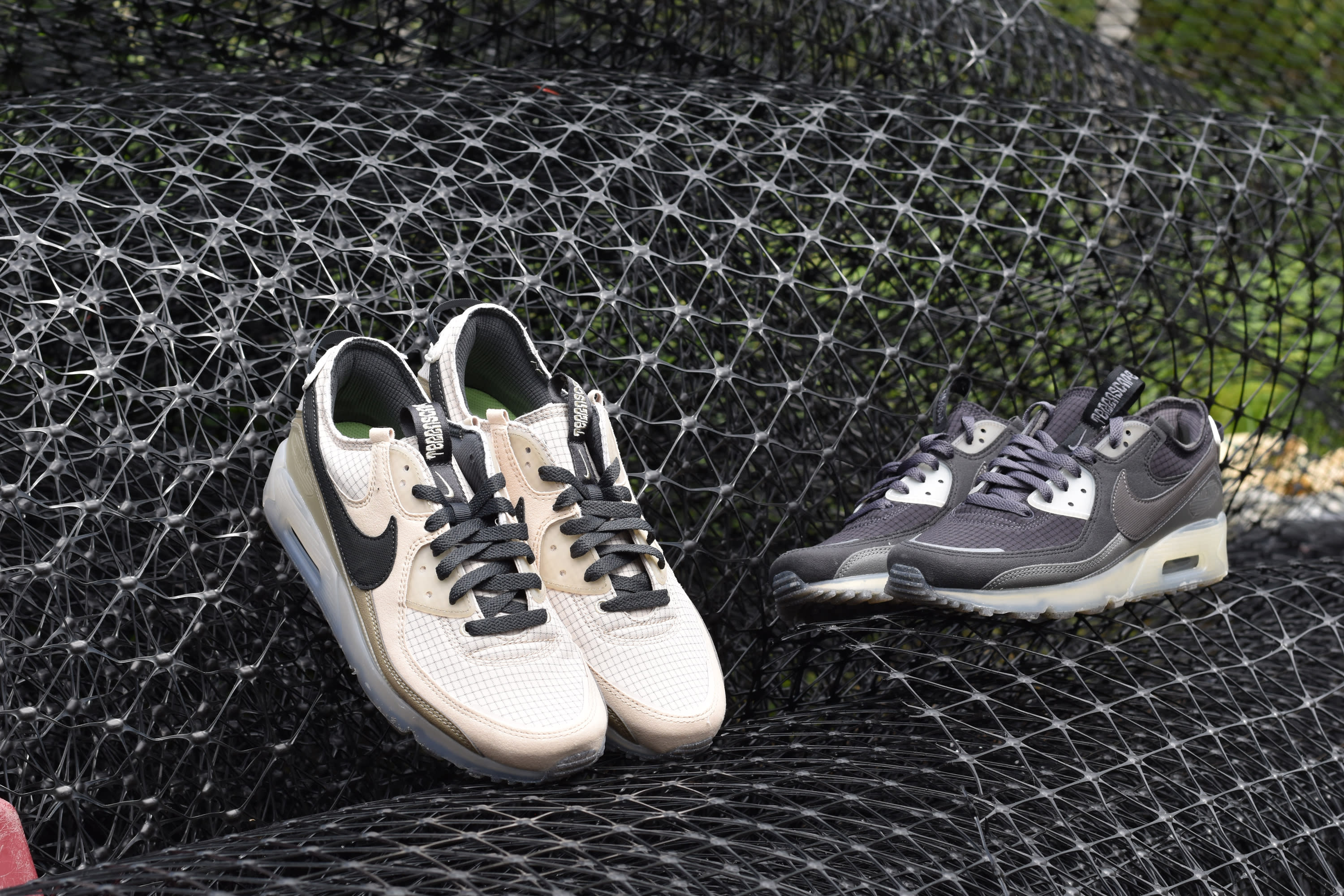 Ga jij voor de populaire Nike Air Max 90 Terrascape Rattan of de Thunder Grey colorway 6