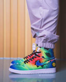 Bekijk nu de on-feet foto's van de J Balvin x Air Jordan 1 High