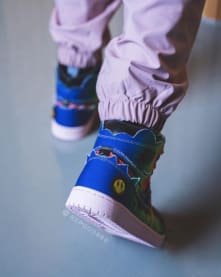 Bekijk nu de on-feet foto's van de J Balvin x Air Jordan 1 High