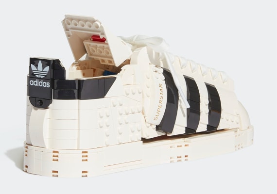 LEGO x Adidas Superstar Foto 4