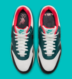 Le Bron x Liverpool x Nike Air Max 1 Foto 4