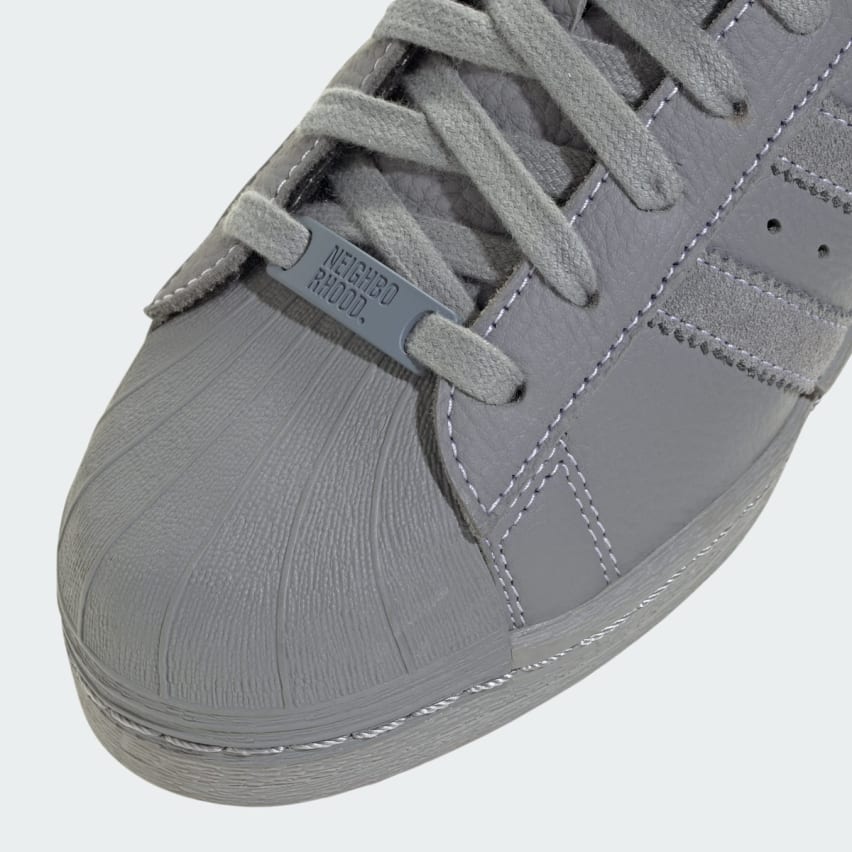 NEIGHBORHOOD x Adidas Superstar Grey Foto 7